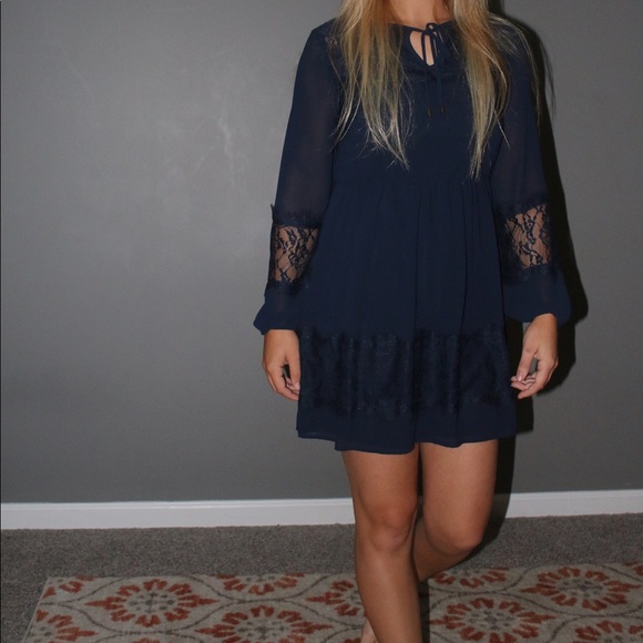 Navy dress - Picture 1 of 3